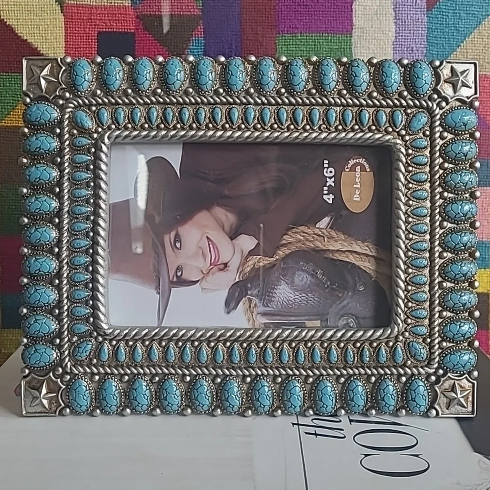 NWT SOUTHWESTERN TURQUOISE AND SILVER PICTURE FRAME - Picture 2 of 5